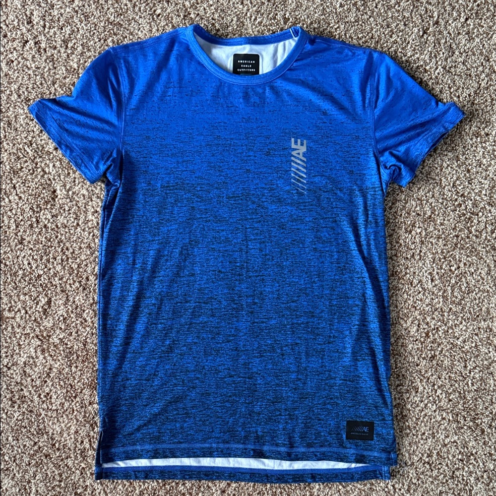 Set of 4 American Eagle Outfitters Active Flex Short Sleeve Tees - men’s small - Picture 9 of 16